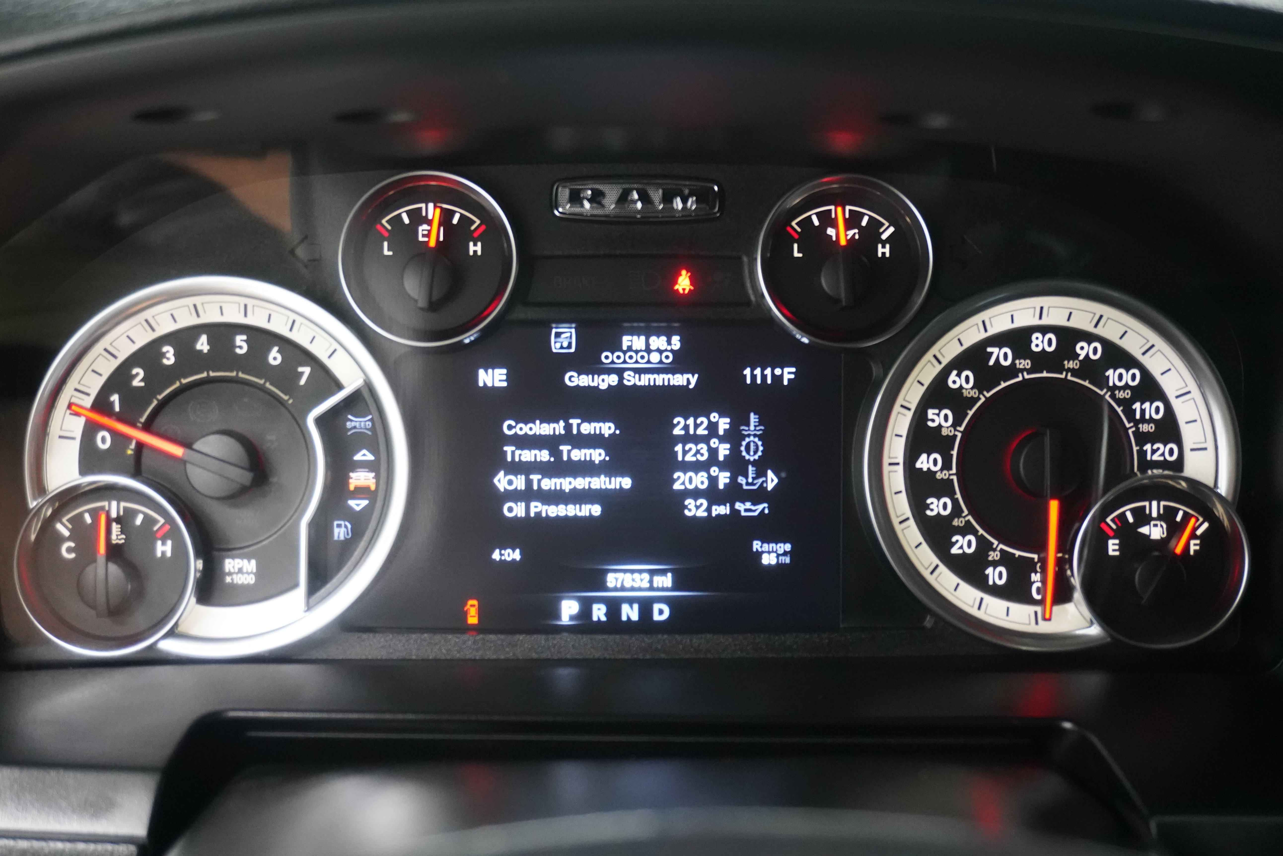 Used 2018 RAM 2500 Laramie w/ Sport Appearance Group AWD/4WD image 17