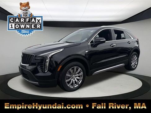Used 2023 Cadillac XT4 Premium Luxury image 1