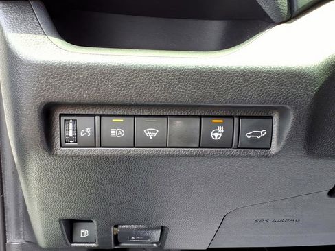 Used 2021 Toyota RAV4 XSE w/ XSE Grade Weather Package AWD/4WD image 25