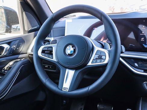 New 2026 BMW X5 xDrive40i w/ M Sport Package AWD/4WD image 16