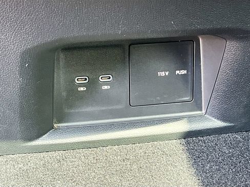 Used 2023 Volkswagen Atlas SEL Premium AWD/4WD image 27