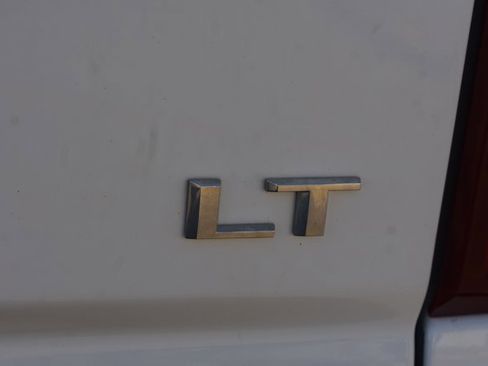 Used 2021 Chevrolet Silverado 2500 LT w/ Z71 Off-Road Package image 7