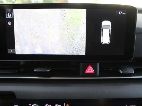 New 2026 Kia Carnival EX image 57