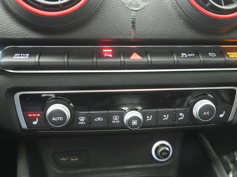 Used 2019 Audi RS 3 AWD/4WD image 41