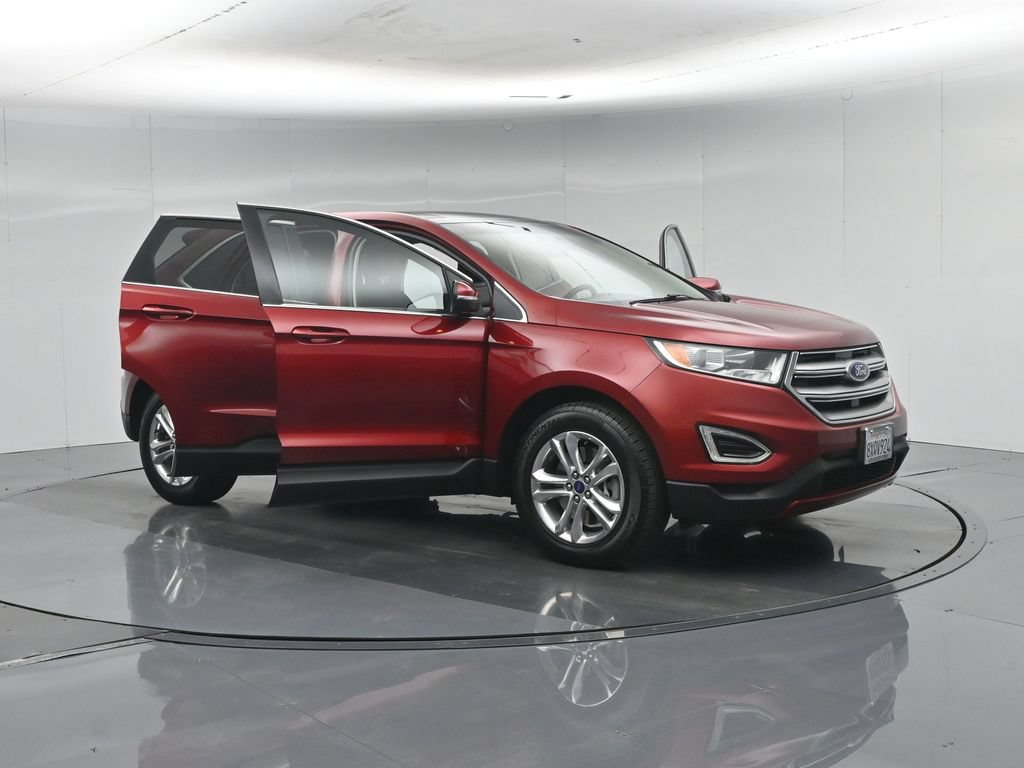 Used 2017 Ford Edge SEL w/ Equipment Group 201A AWD/4WD image 36