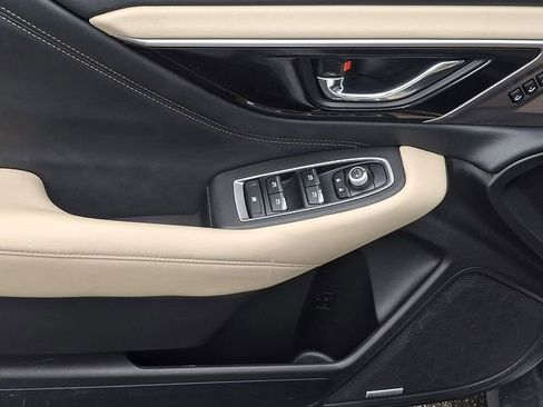 Used 2023 Subaru Outback Limited image 13