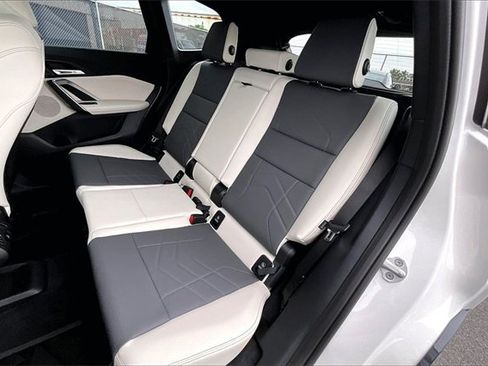 New 2026 BMW X1 xDrive28i image 10