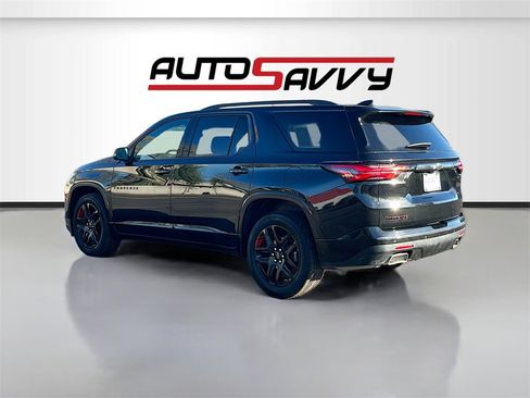 Used 2023 Chevrolet Traverse Premier w/ Redline Edition image 5
