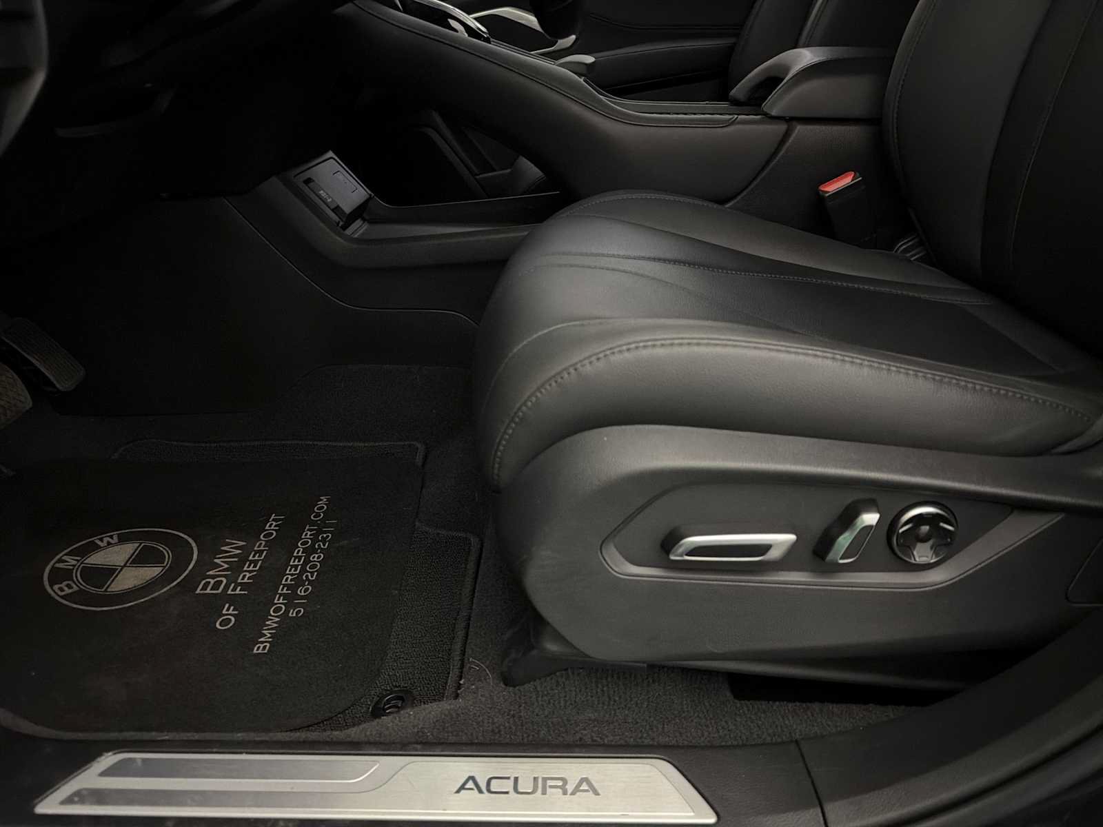Used 2024 Acura RDX SH-AWD image 10