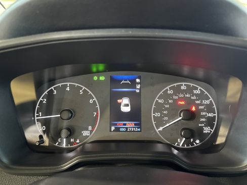 Used 2025 Toyota Corolla LE image 23