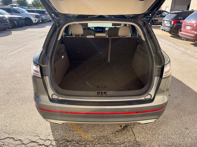 Used 2023 Lincoln Nautilus FWD w/ Premium Package image 14