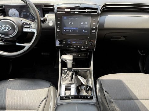 Used 2022 Hyundai Tucson SEL w/ Convenience + Premium Package AWD/4WD image 14