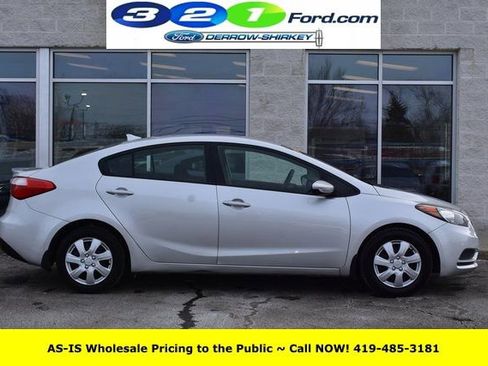 Used 2016 Kia Forte LX image 3