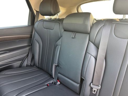 Used 2024 Genesis GV80 2.5T image 13