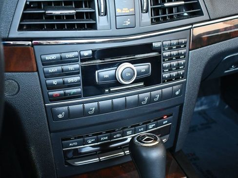 Used 2011 Mercedes-Benz E 350 Cabriolet image 14