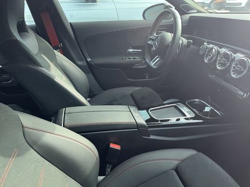 Used 2025 Mercedes-Benz CLA 35 AMG 4MATIC image 10