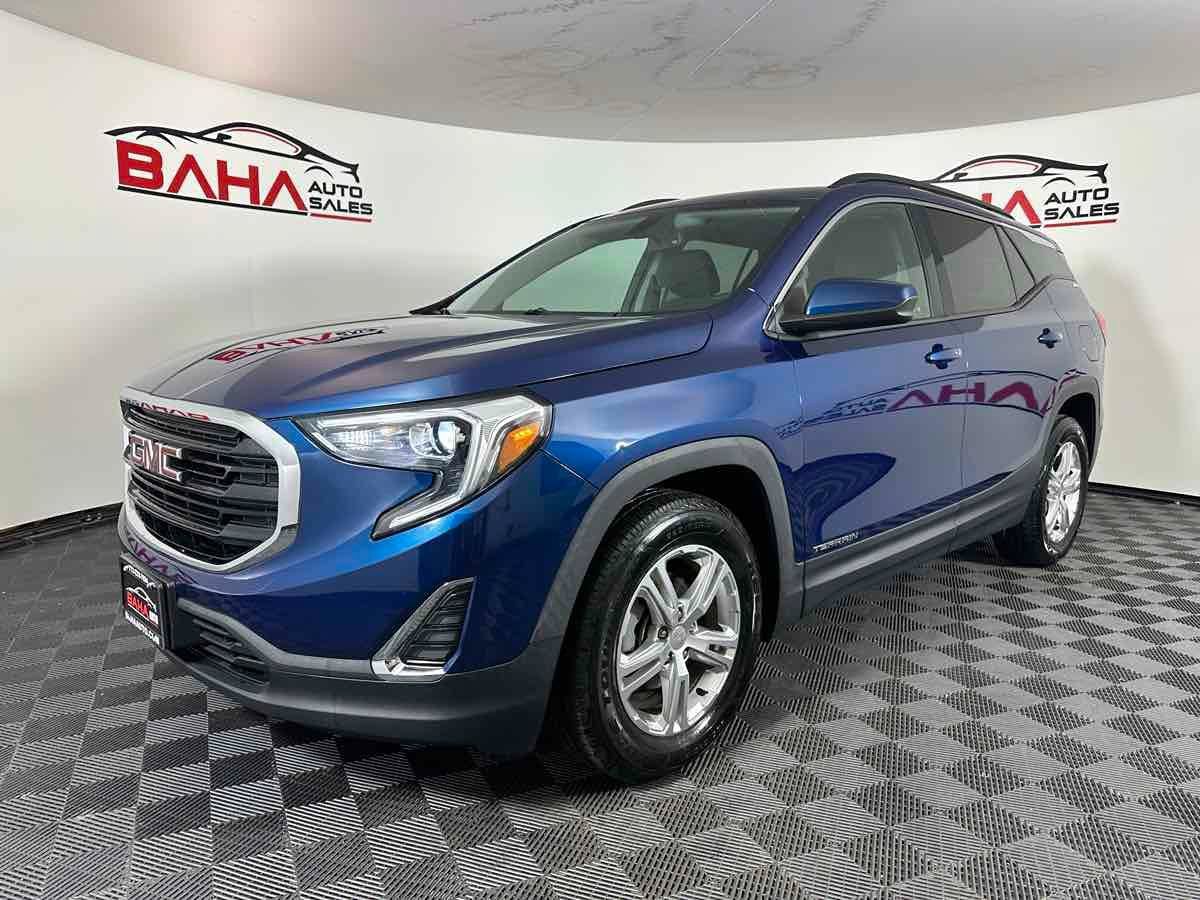 Used 2019 GMC Terrain SLE w/ Driver Convenience Package FWD image 3