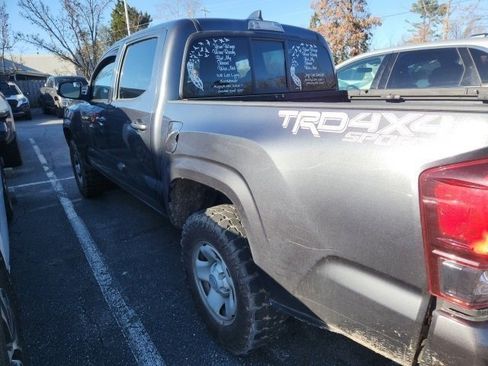 Used 2022 Toyota Tacoma SR image 6