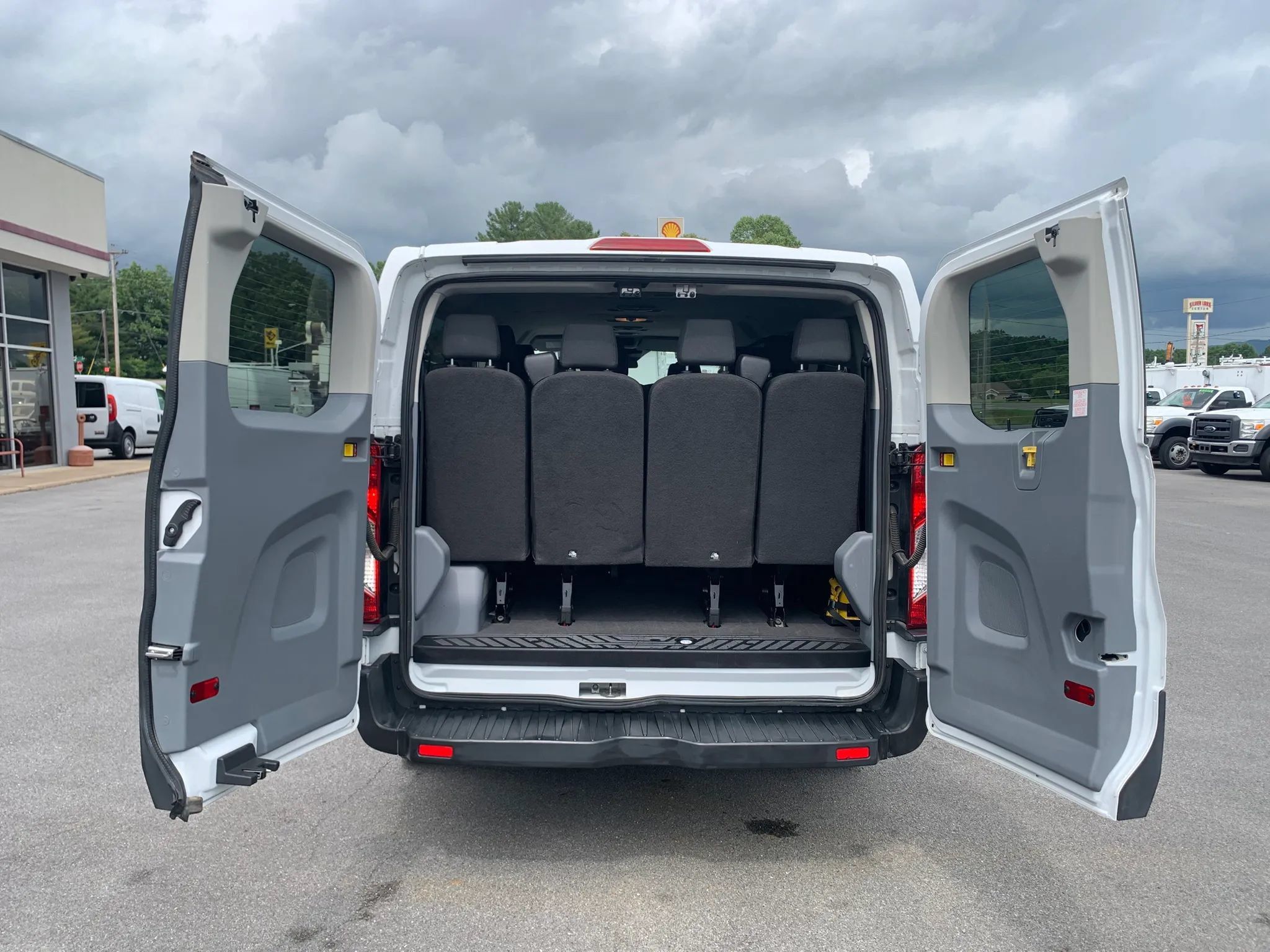 Used 2018 Ford Transit 350 XL RWD image 35