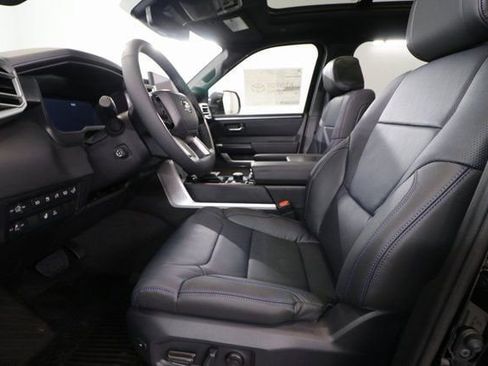 New 2025 Toyota Tundra Platinum AWD/4WD image 4