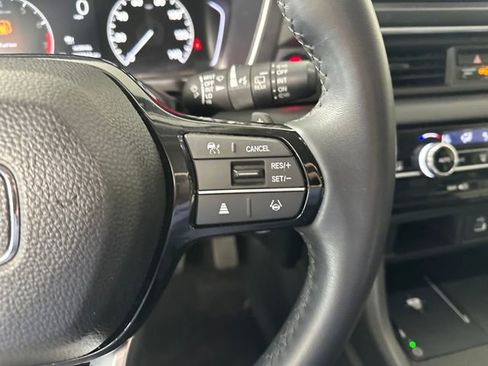 Used 2025 Honda Pilot EX-L image 16