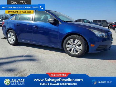 Used 2013 Chevrolet Cruze LS image 5