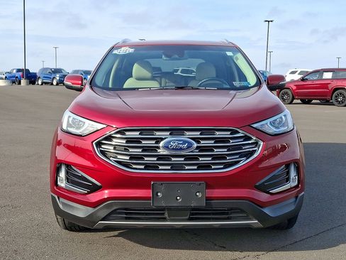 Used 2019 Ford Edge SEL w/ Equipment Group 201A image 2