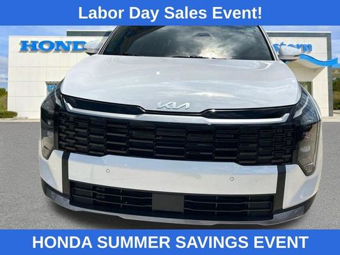 Used 2026 Kia Sportage EX w/ EX Panorama Roof Package FWD image 2