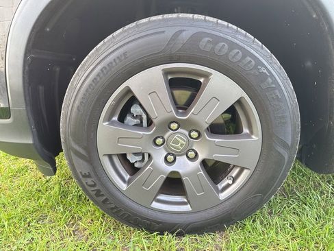 Used 2020 Honda Ridgeline RTL-E image 6