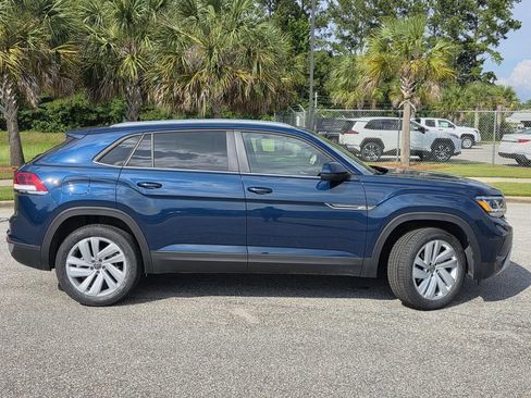 Used 2023 Volkswagen Atlas Cross Sport SE FWD image 35