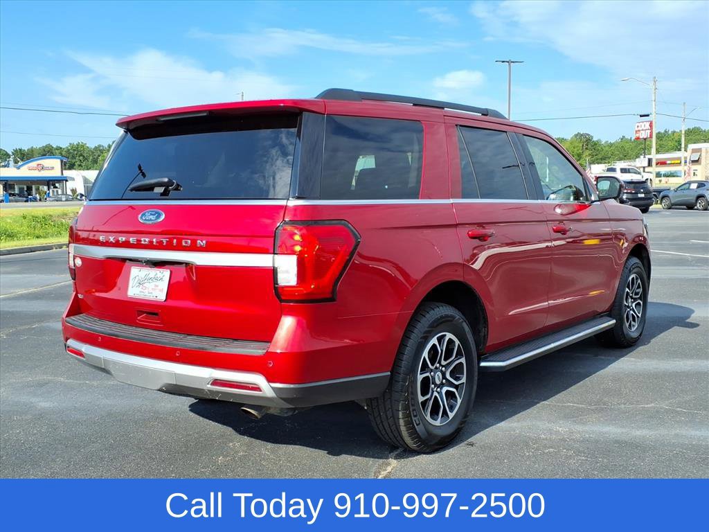 Used 2022 Ford Expedition XLT AWD/4WD image 6