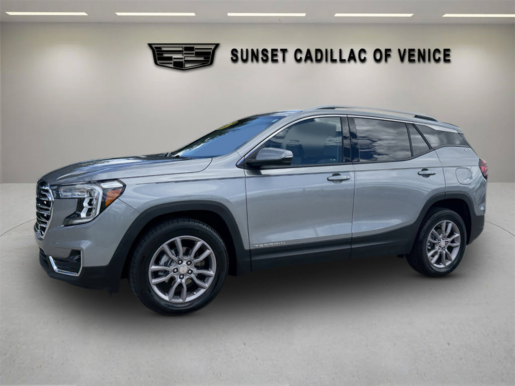 Used 2024 GMC Terrain SLT w/ Tech Package AWD/4WD image 7