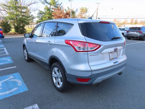 Used 2016 Ford Escape SE image 7