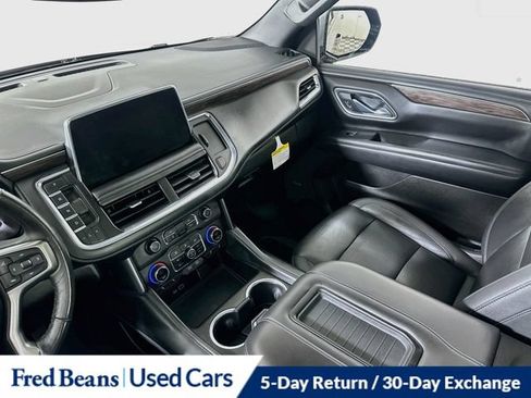 Used 2021 Chevrolet Tahoe Z71 w/ Z71 Off-Road Package AWD/4WD image 31