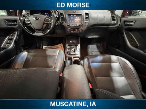 Used 2017 Kia Forte EX image 10