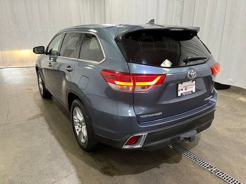 Certified 2018 Toyota Highlander Limited AWD/4WD image 6