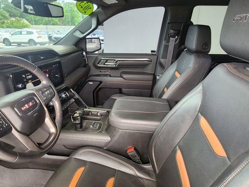 Used 2023 GMC Sierra 1500 AT4 w/ AT4 Premium Package AWD/4WD image 15