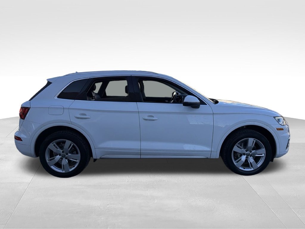 Used 2018 Audi Q5 2.0T Premium Plus w/ Premium Plus Package AWD/4WD image 8