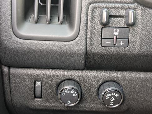 Used 2022 Chevrolet Colorado ZR2 AWD/4WD image 22