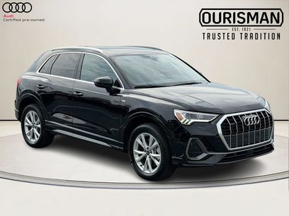Certified 2025 Audi Q3 2.0T Premium w/ Convenience Package