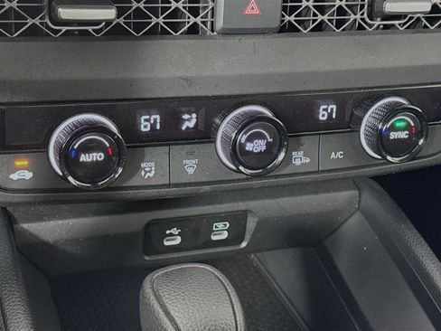 Certified 2023 Honda Accord EX image 15