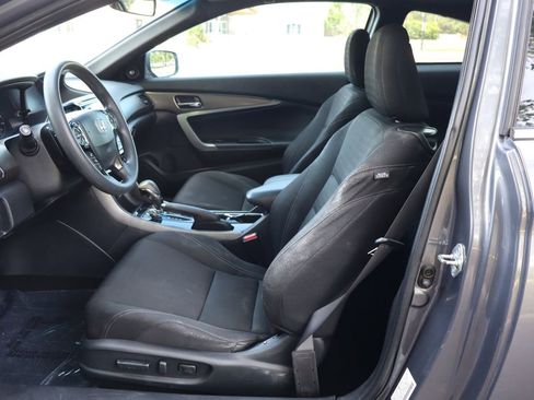 Used 2016 Honda Accord EX image 17