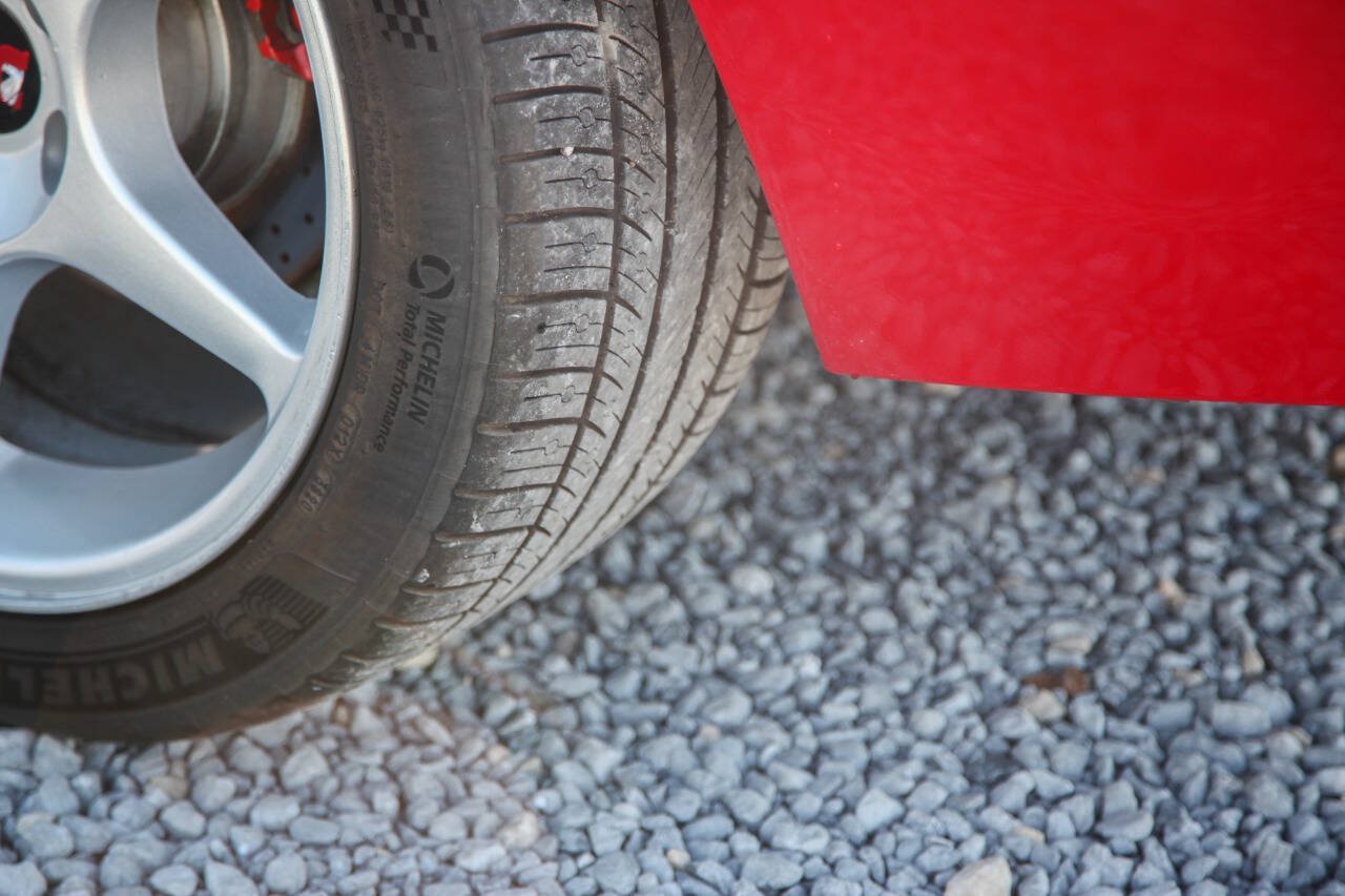 Used 1999 Ford Mustang Cobra RWD image 12