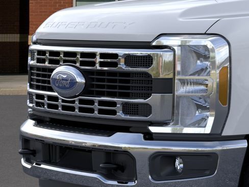 New 2026 Ford F350 XL AWD/4WD image 17