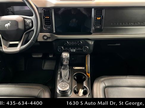 Used 2023 Ford Bronco Badlands w/ Sasquatch Package AWD/4WD image 13