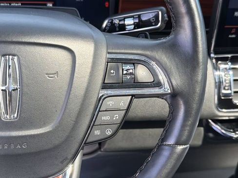 Used 2024 Lincoln Navigator Reserve AWD/4WD image 35