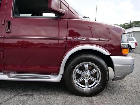 Used 2014 Chevrolet Express 1500 RWD image 48