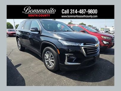 Used 2023 Chevrolet Traverse LT