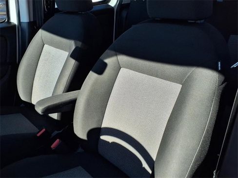 Used 2021 RAM ProMaster City Wagon image 7