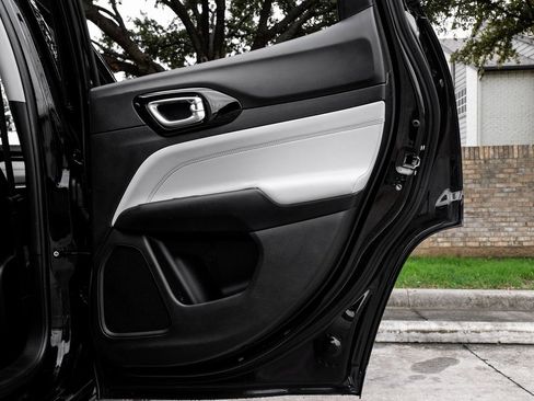 Used 2022 Jeep Compass Limited w/ Elite Group image 58